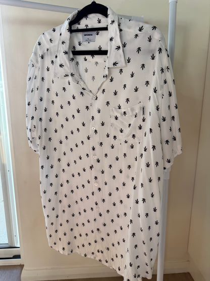 St Goliath white palm print shirt, men's XL